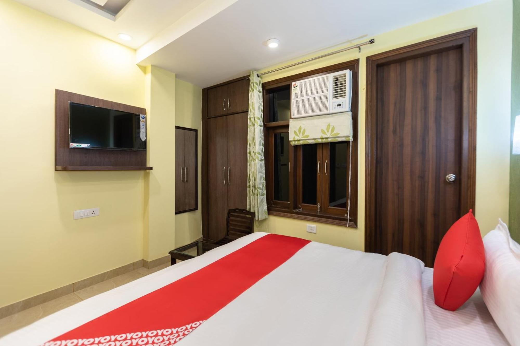 Super Oyo Hotel O Red Stone Inn New Delhi Ngoại thất bức ảnh